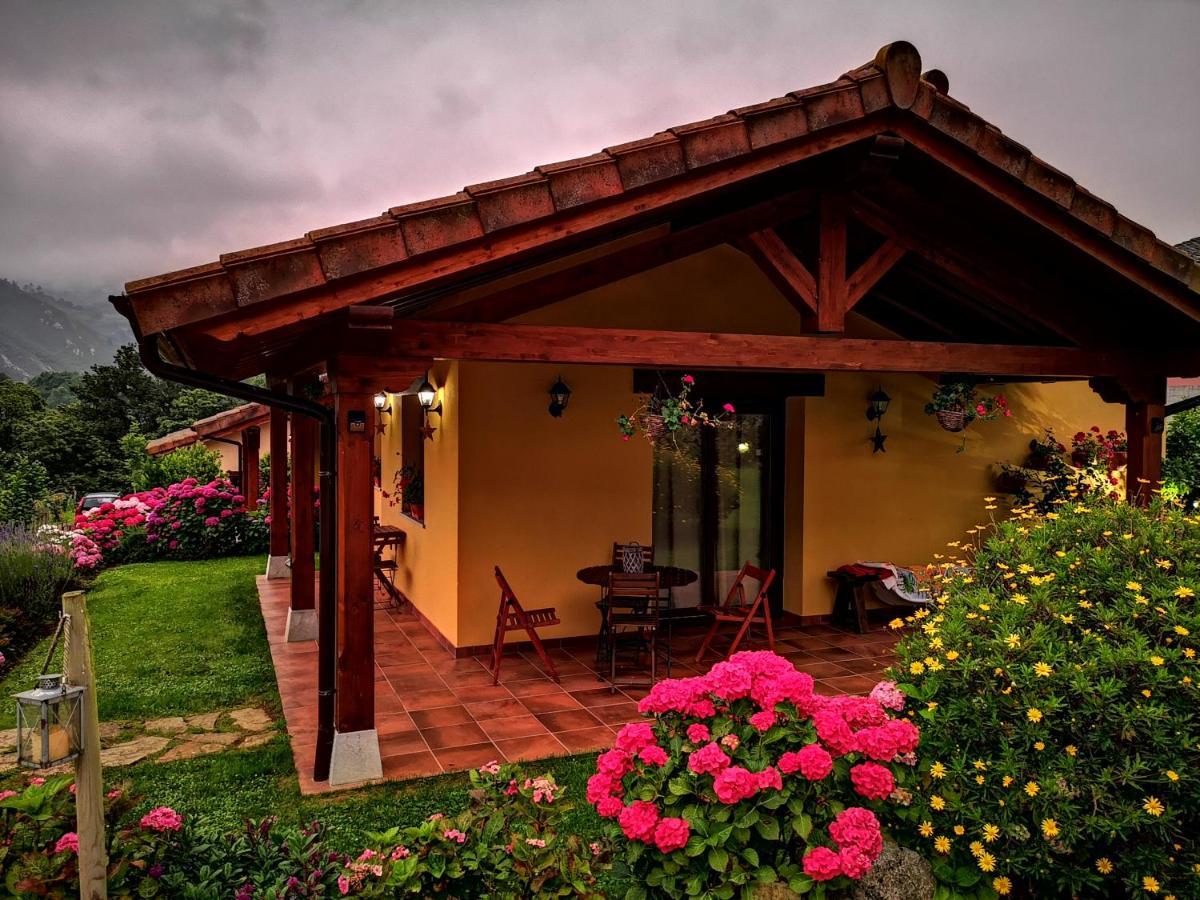 Onís Casas Rurales Entrecastanos المظهر الخارجي الصورة
