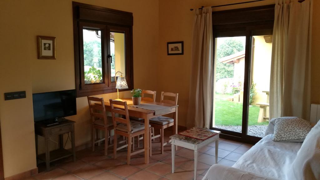 Onís Casas Rurales Entrecastanos المظهر الخارجي الصورة
